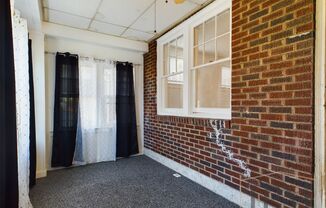 3 beds, 1 bath, $1,595