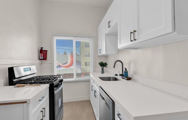 Studio, 1 bath, $2,095, Unit 224