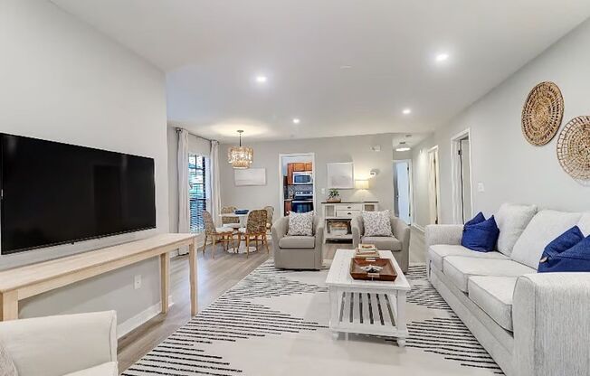 2BD/2BA Town Home Mount Pleasant Fully Furnished - Available Feb 1st, 2026 LEASE TERM NEGOTIABLE