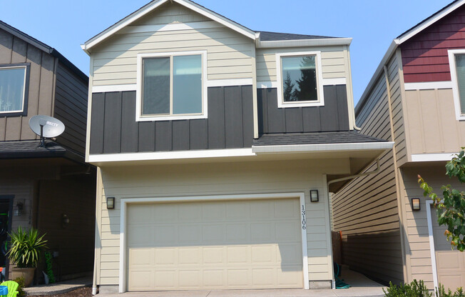 Beautiful Newly Built 2-Story Home in Evergreen for Lease - 13106 NE 25th St.