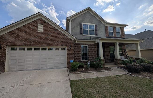 Beautiful home located in Chapel Cove subdivision 5BR/3BA