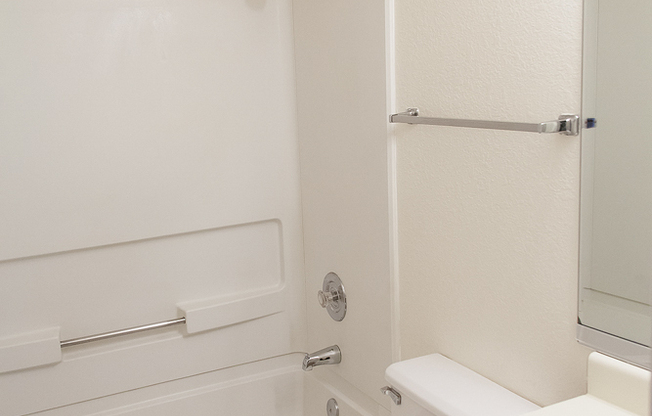 3 beds, 2 baths, 1,067 sqft, $1,950, Unit CMV 12231 - 104