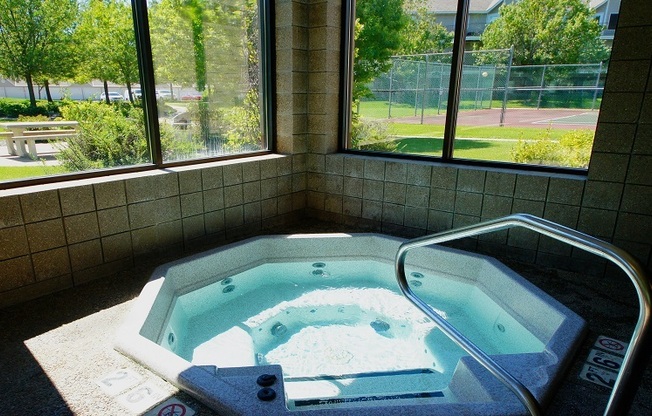 2 beds, 1 bath, 935 sqft, $1,315, Unit 3710235