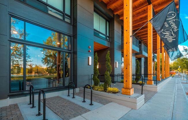 1 bed, 1 bath, 453 sqft, $2,650, Unit 410-608