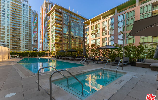 1 bed, 2 baths, 1,390 sqft, $4,000, Unit 1707