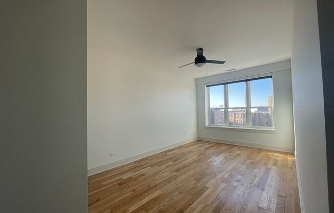 2 beds, 1 bath, 850 sqft, $2,695, Unit 2740-603