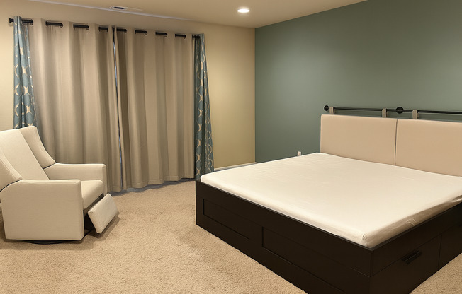 Lovely 4 BD | 2.5 BA | Single-Family Home in The Commons at Abbey Creek | Highly Desirable North Bethany | A+ Schools