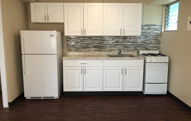 1 bed, 1 bath, 425 sqft, $1,345, Unit 201