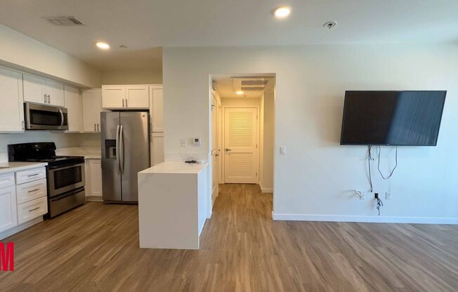 1 bed, 1 bath, 665 sqft, $2,095, Unit 202