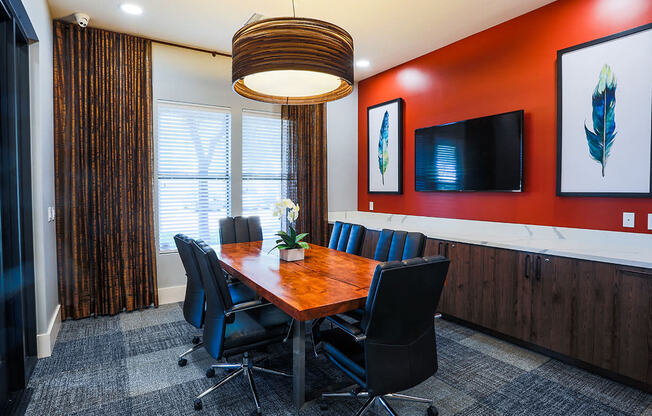 Apartments in North Phoenix AZ with Private Conference Room
