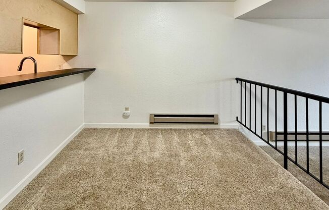 2 Bed 1 Bath Redmond Education Hill neighborhood Condo $1945 per/mo