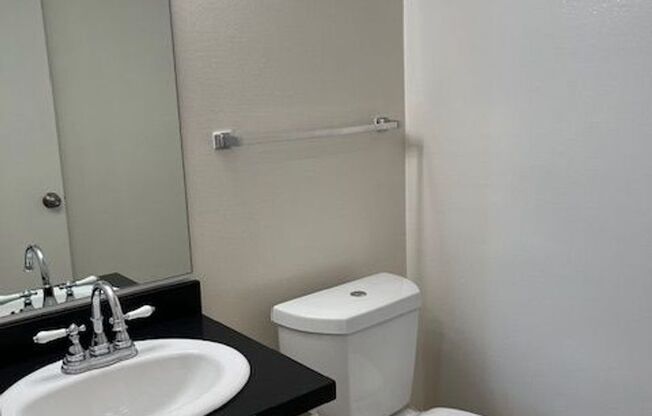 2 beds, 2.5 baths, 1,120 sqft, $2,698, Unit 1106