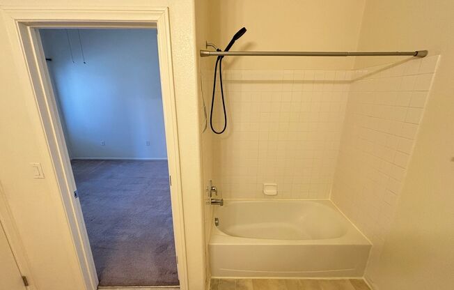2 beds, 2 baths, $1,325, Unit # 2324