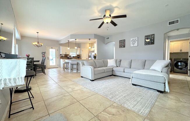 East El Paso 3 bed Refrig A/C!