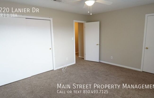 2 beds, 1.5 baths, 900 sqft, $1,250