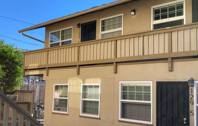 129 143 D AVE
