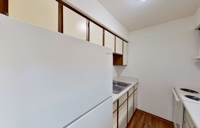 Studio, 1 bath, $839, Unit 59