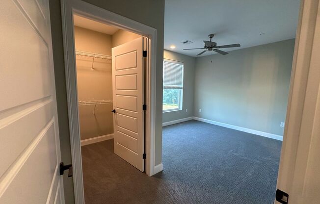 2 beds, 2 baths, 1,050 sqft, $2,320, Unit I28