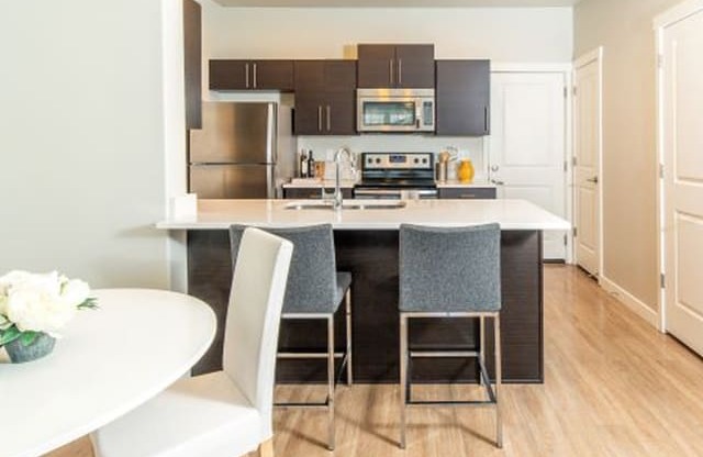 Eat-In Kitchen Table With Sink at Parc on Center Apartments & Townhomes, Orem, UT, 84057