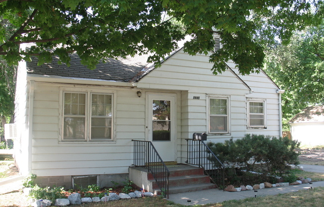 2 Bedroom House For Rent-5445 Huntington Ave.