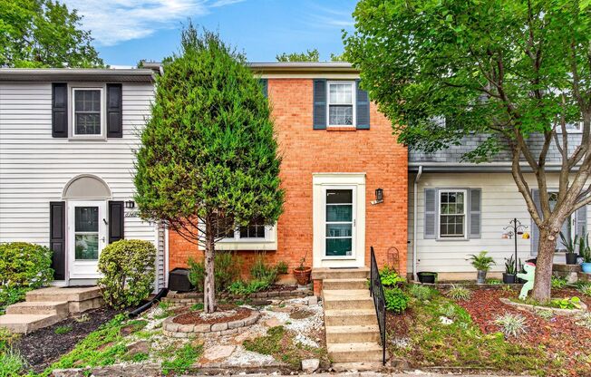 Beautiful townhome in Lorton!