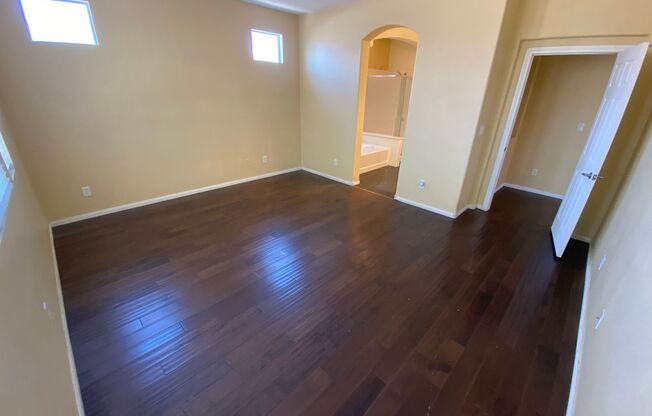Beautiful 3 bed/2 bath home located in the SW area of Las Vegas
