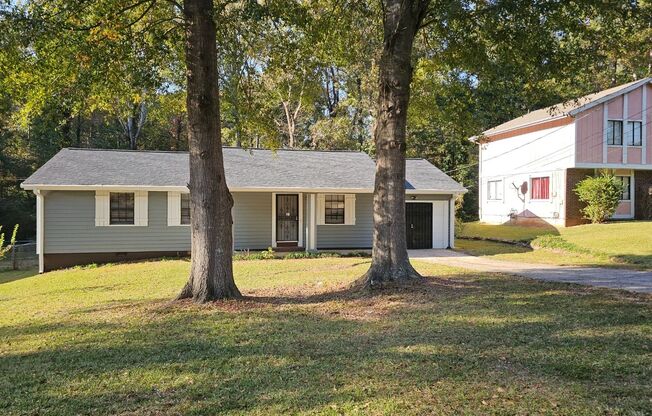 Great House, Great Price 3 BR, 1.5 BA Renovated Rex, GA Home