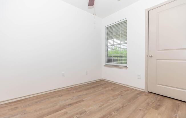 2 beds, 2 baths, 837 sqft, $1,191