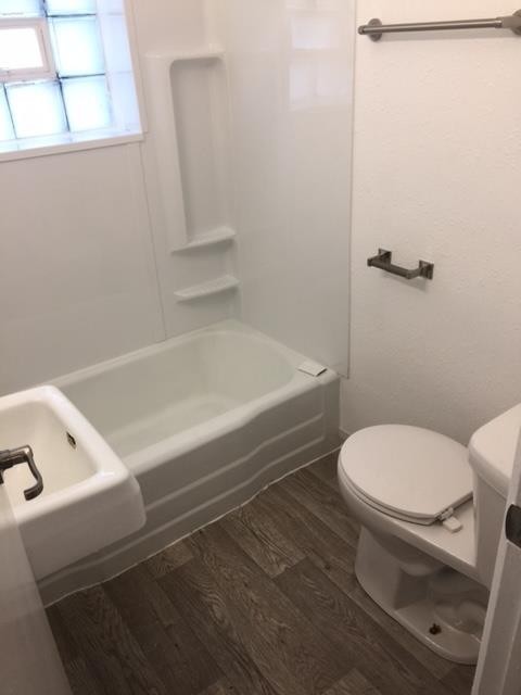 1 bed, 1 bath, $995