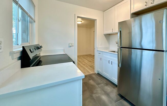 1 bed, 1 bath, 450 sqft, $1,595, Unit 6115 8th Ave NW