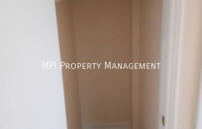 316 N 75 ST