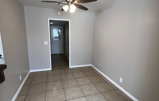 3190 - 3210 Walnut Grove Ave