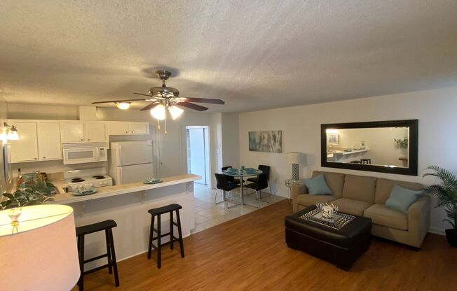 1 bed, 1 bath, $1,650, Unit 205