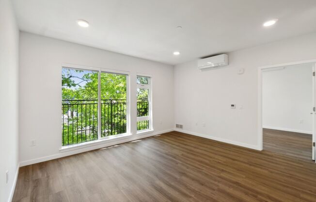 2 beds, 2 baths, 784 sqft, $3,495, Unit 302
