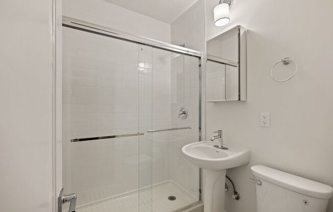 1 bed, 1 bath, 796 sqft, $1,795, Unit 101