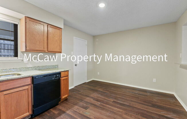 2 beds, 2 baths, 1,072 sqft, $1,595, Unit 3