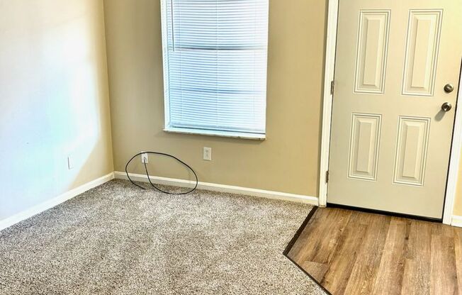 1 bed, 1 bath, 800 sqft, $725, Unit 1