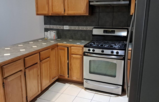 1524 W CORTEZ