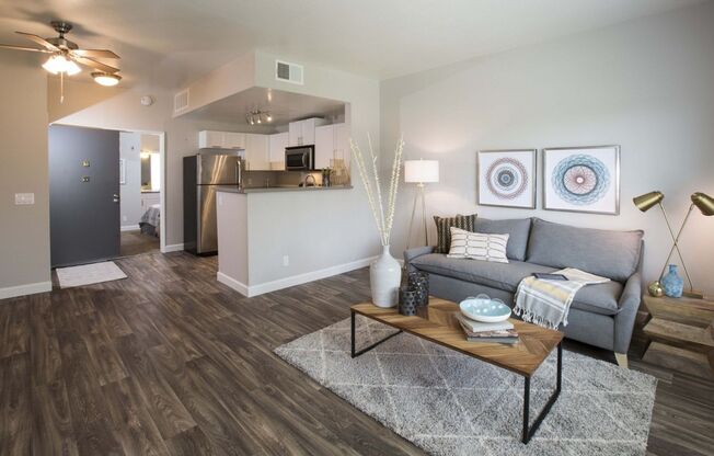 2 beds, 2 baths, 936 sqft, $2,550, Unit 0209