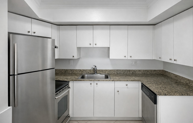 8 SE 19th Ave  Pompano Beach, FL 33060