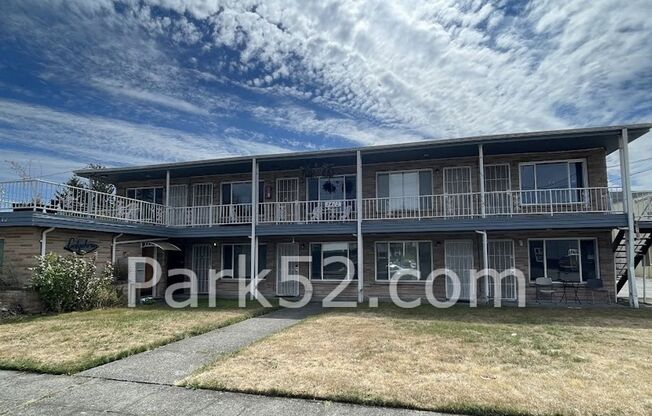Tacoma Apartment- 3402 S 54th Street #5, Tacoma, WA 98409