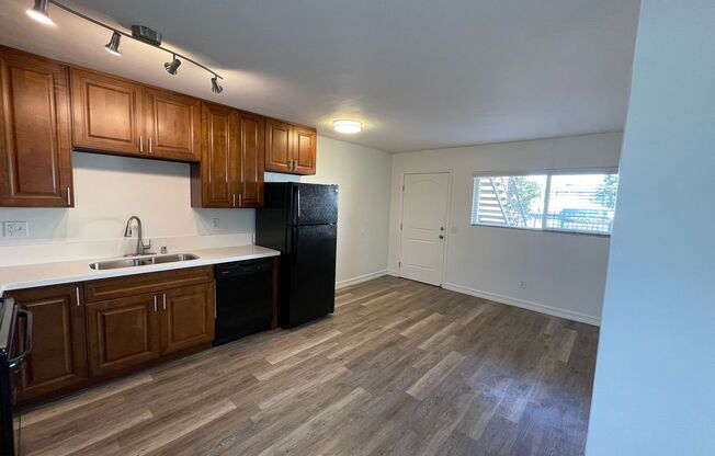5005 Trojan Ave