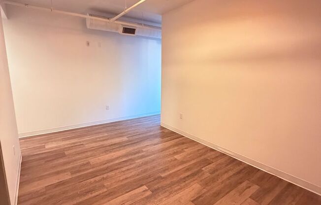 Studio, 1 bath, 615 sqft, $1,500, Unit Unit 407