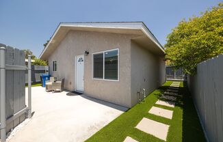 Cozy brand new 2bed/1bath now available in Chula Vista!