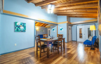 1731 GRAYSON DRIVE