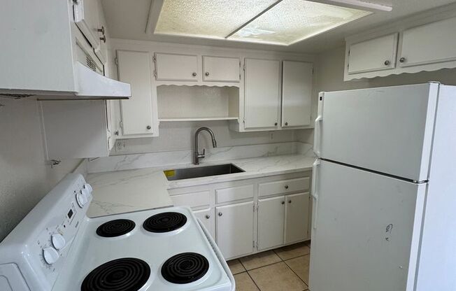 Grand Ave Appartments