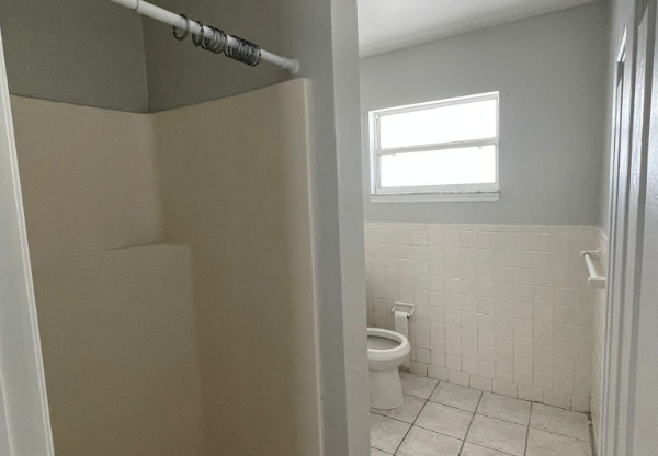 1100 1190 NEPTUNE DR