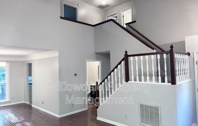 211 GETTYSBURG DR 