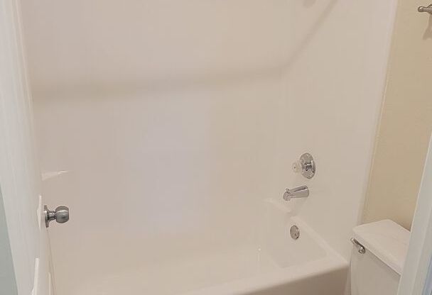 Studio, 1 bath, 500 sqft, $2,150, Unit 508