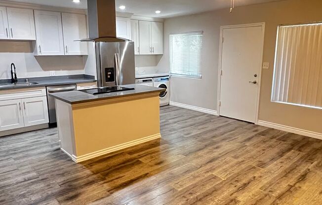 1244 E. 4th Street Apartments